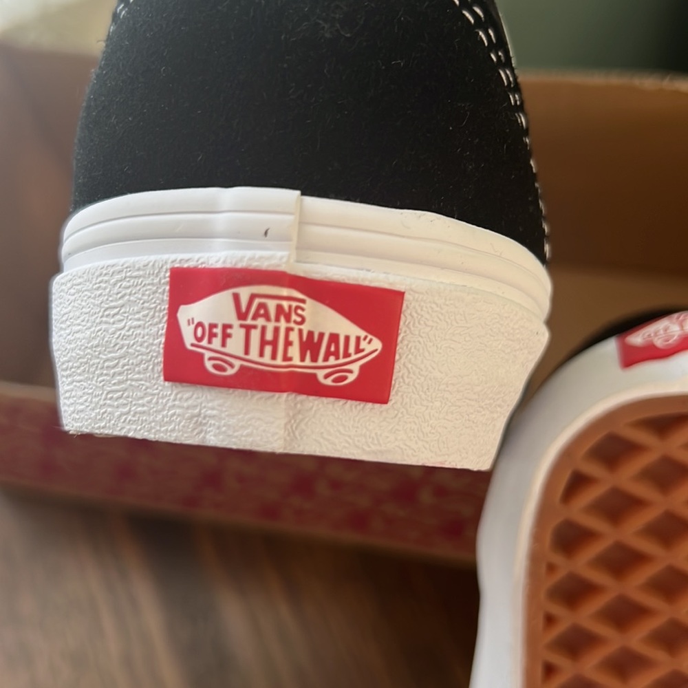 NWT Vans Shoes unisex Men’s size 7.5, Women’s Size 9. - Picture 7 of 8